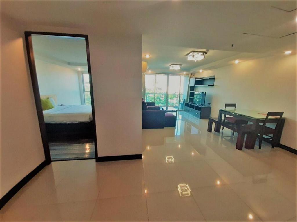Nice Residence Бангкок Екстер'єр фото