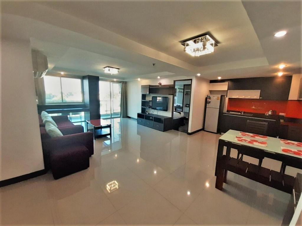 Nice Residence Бангкок Екстер'єр фото